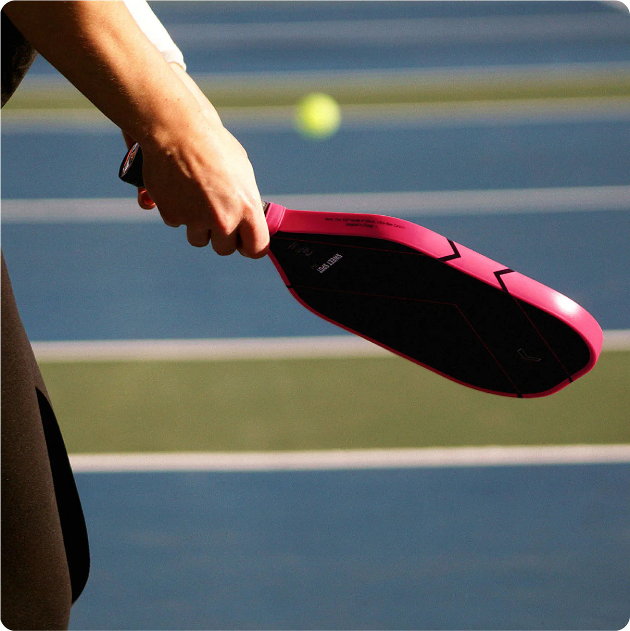 Sleek T700 Paddle Design